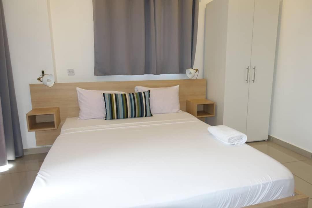 The Gallery Luxury Apartments Аккра Экстерьер фото